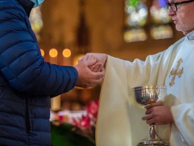 St Canices Parish - Sacraments - First Holy Communion